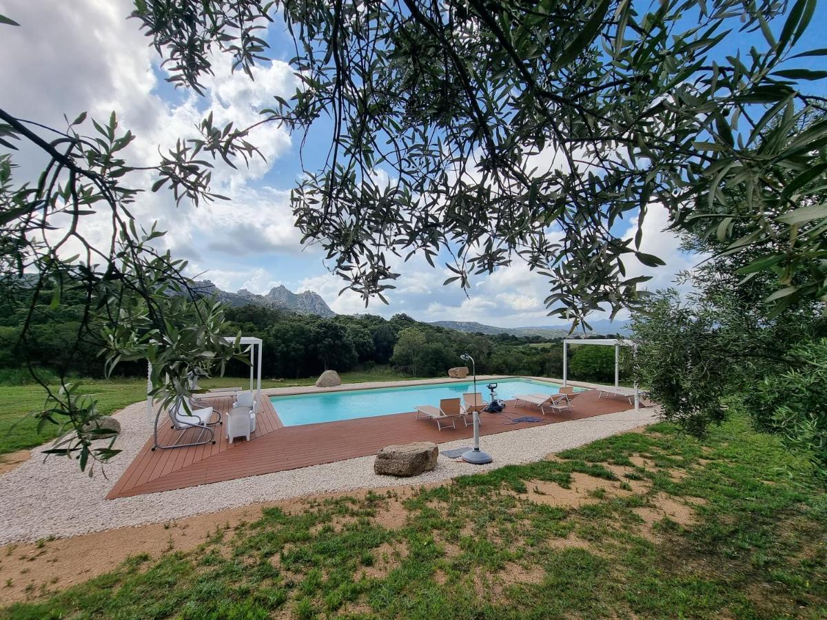 Aldo Countryside Bed & Breakfast Arzachena Exterior photo